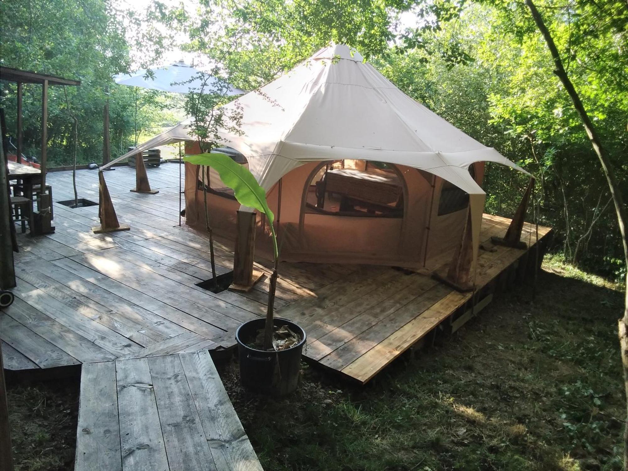 Tente Safari Lodge Dans Foret Luxuriante Vielle-Tursan Екстер'єр фото