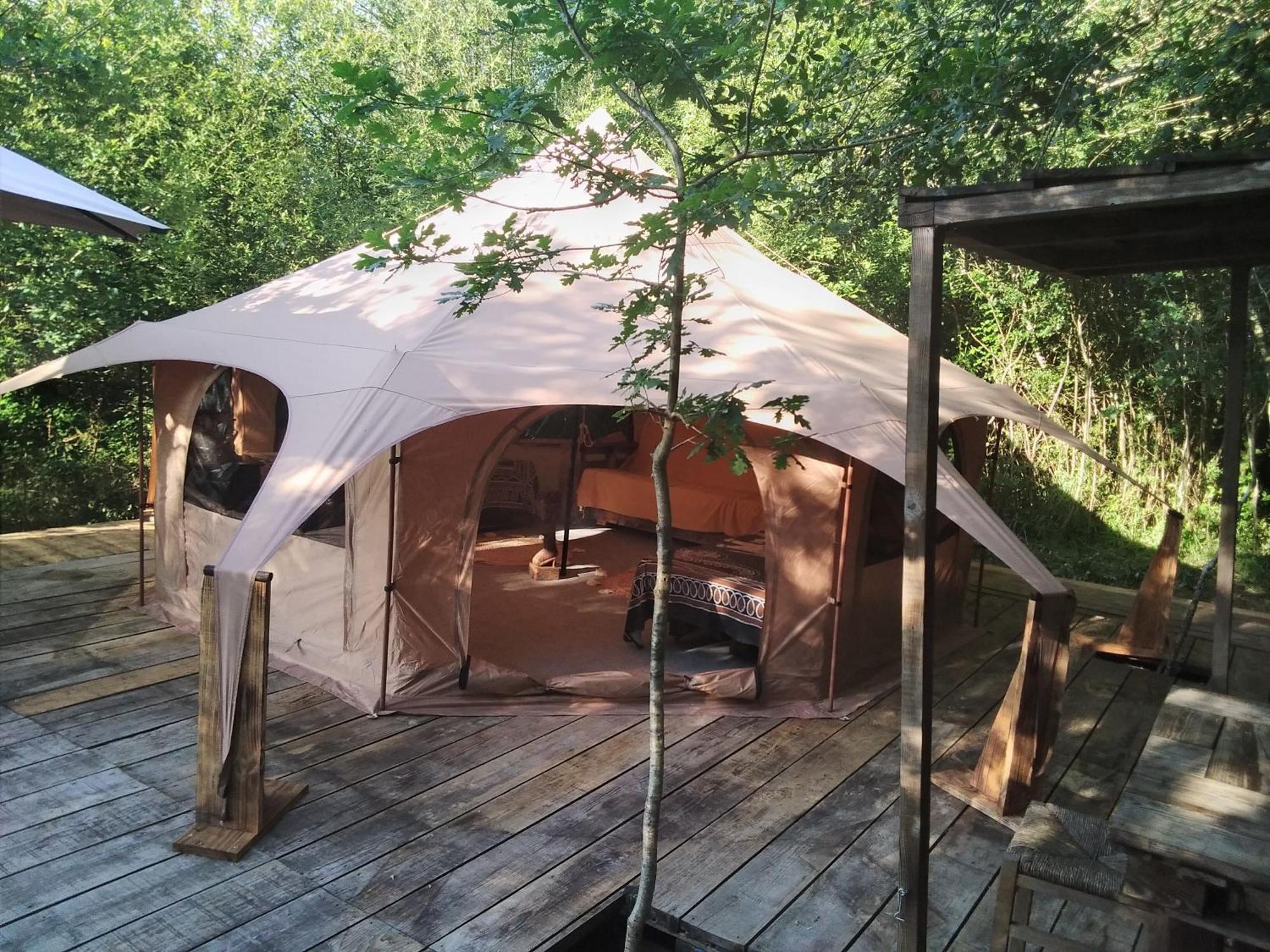 Tente Safari Lodge Dans Foret Luxuriante Vielle-Tursan Екстер'єр фото