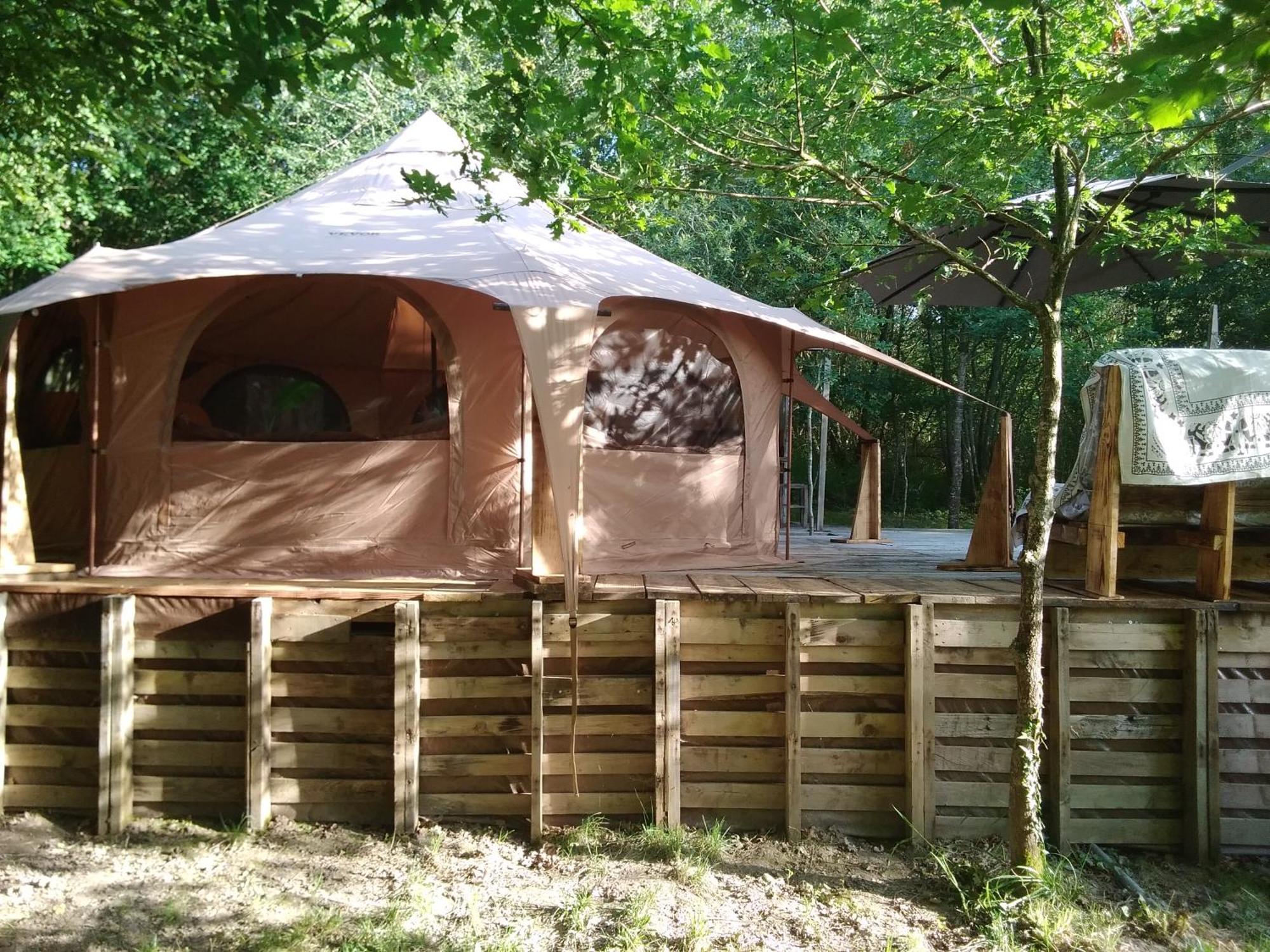 Tente Safari Lodge Dans Foret Luxuriante Vielle-Tursan Екстер'єр фото